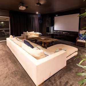 Stylish-Home-Prestige-Property-Magazine-www.prestigepropertymagazine.net
