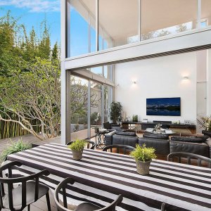 www.prestigepropertymagazine.com - The Prestige Property Magazine - Idyllic Composition