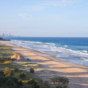 www.theprestigepropertymagazine.com - The Prestige Property Magazine - Absolute Beachfront
