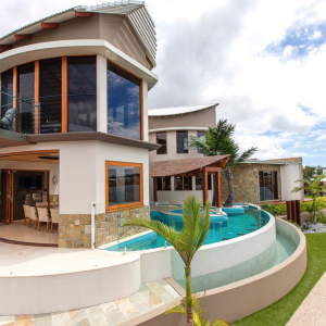 www.prestigepropertymagazine.com - The Prestige Property Magazine - Resort Style