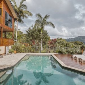 www.prestigepropertymagazine.com - The Prestige Property Magazine - Nikkini Estate