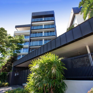 www.prestigepropertymagazine.com - The Prestige Property Magazine - Grand Apartment