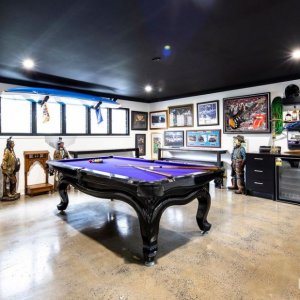 Bardon-Rainworth-Residence