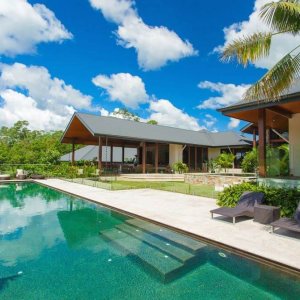 Ridgewood-Bellbird-Estate