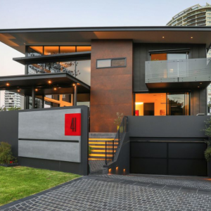 www.prestigepropertymagazine.com - The Prestige Property Magazine - Bespoke Design