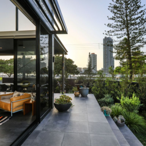 www.prestigepropertymagazine.com - The Prestige Property Magazine - Bespoke Design