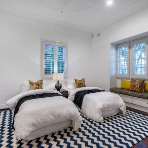 The-Prestige-Property-Magazine- www.prestigepropertymagazine.com – TOP-OF-THE-HILL