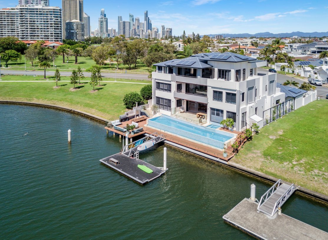 Picture of Riverside Luxury - Prestige Property Magazine