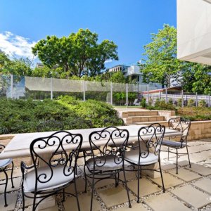 The Prestige Property Magazine - www.prestigepropertymagazine.com - French Sophistication