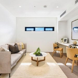 The Prestige Property Magazine - www.prestigepropertymagazine.com - Sky High
