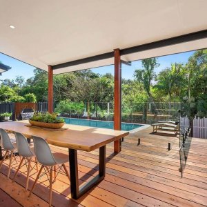 Bespoke-Beachfront-Prestige-Property-Magazine