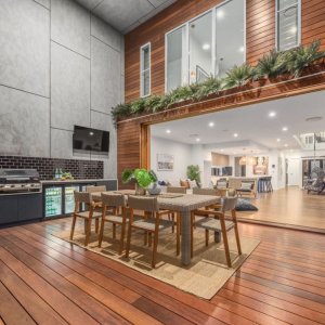 [The Prestige Property Magazine - www.prestigepropertymagazine.com - Contemporary Queenslander]