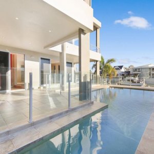Pool-Prestige-Property-Magazine