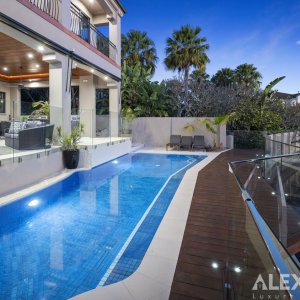 Pool-Prestige-Propery-Magazine