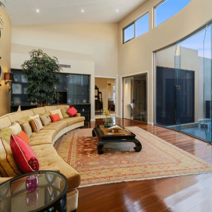 The Prestige Property Magazine - www.prestigepropertymagazine.com - Waterfront Sensation