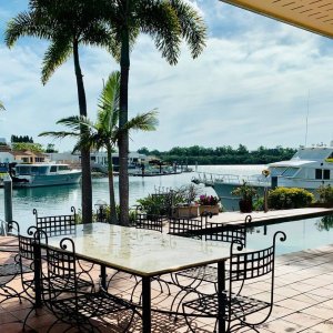 Table-Riverside-Living-Prestige-Property