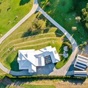 The Prestige Property Magazine - Peaceful Paradise