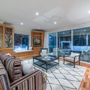 The Prestige Property Magazine - www.prestigepropertymagazine.com - Waterfront Oasis