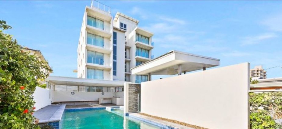 The Prestige Property Magazine - www.prestigepropertymagazine.com - Waterfront Abundance