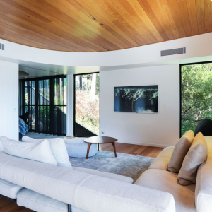 Prestige-Property-Magazine-Bush-and-Beachside