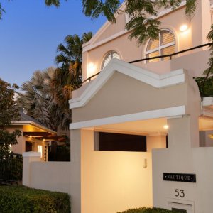 [The Prestige Property Magazine - www.prestigepropertymagazine.com - Sophisticated Paradise]