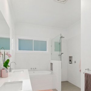 [The Prestige Property Magazine - www.prestigepropertymagazine.com - Hamptons Home]