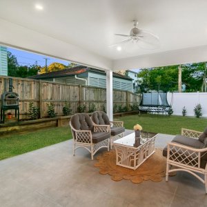 [The Prestige Property Magazine - www.prestigepropertymagazine.com - Hamptons Home]