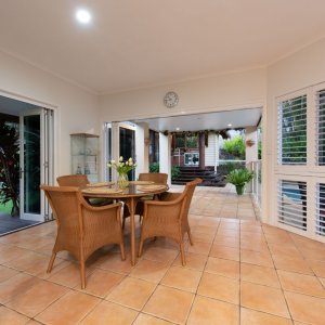 [The Prestige Property Magazine - www.prestigepropertymagazine.com - Sophisticated Paradise]