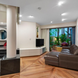 Dockside-living-prestige-property-https://prestigepropertymagazine.com/