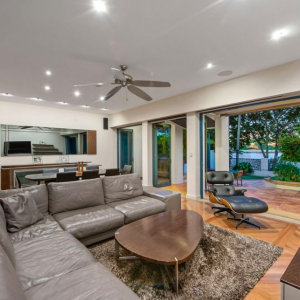 Dockside-living-prestige-property-https://prestigepropertymagazine.com/