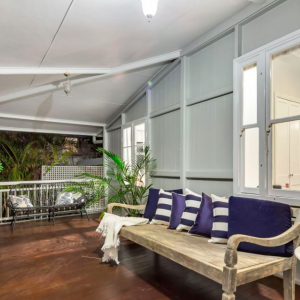 amazine-aynsley-prestige-property-magazine-https://prestigepropertymagazine.com/