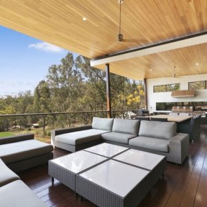 Contemporary-Country-Charm-Prestige-Property-Magazine-prestigepropertymagazine.com